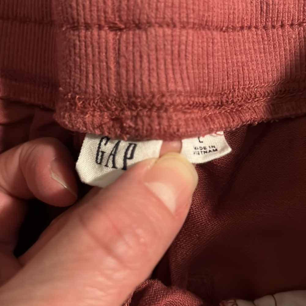 Gap women’s cargo pant size L - Picture 3 of 5